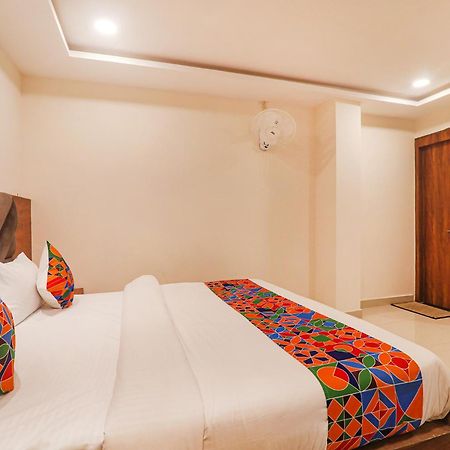 Fabhotel Rachna Palace And Banquets - Nr Lekhraj Metro Station Lucknow Exterior foto